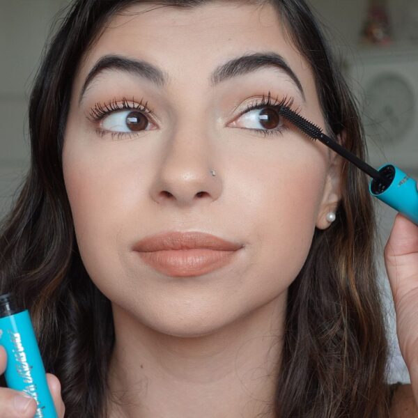 Liquid Lash Extensions Mascara - Image 3